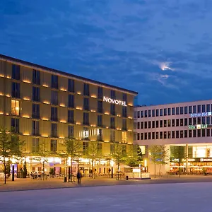4* Ξενοδοχείο Novotel Messe